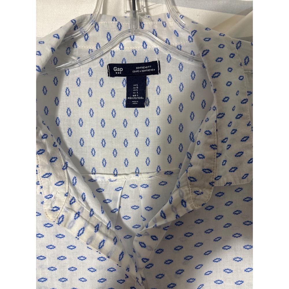 Gap Womens Boyfriend Fit Button Down Shirt White Blue Geometric Print Size L